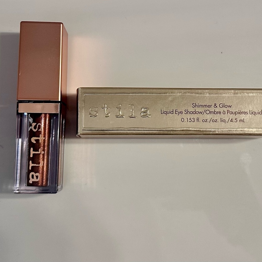Stila Shimmer & Glow Liquid Eye Shadow - shade Twig